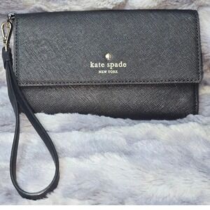 NWOT Kate Spade New York Black Leather Wristlet with phone holder Clutch Wallet